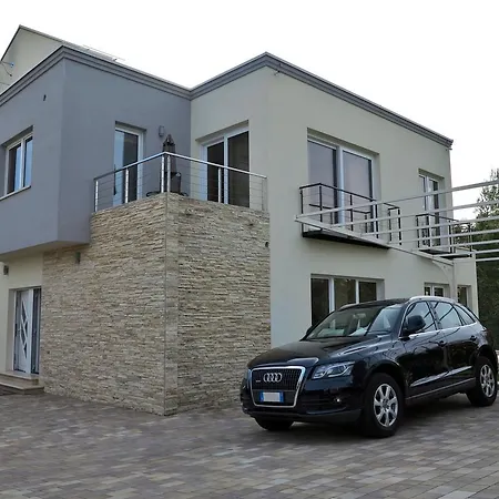 Apartamento Rotiroti Zadar